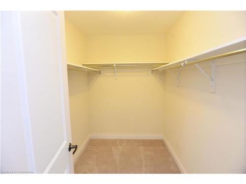 7724 Black Maple Drive, Niagara Falls, ON - Indoor With Storage