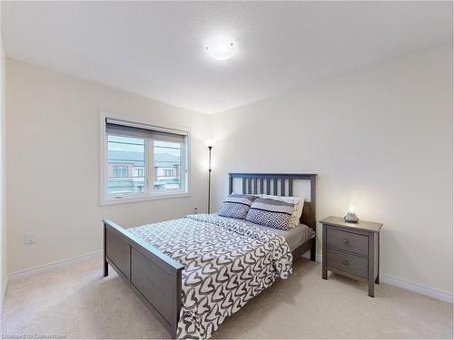 2 Ever Sweet Way, Thorold, ON - Indoor Photo Showing Bedroom