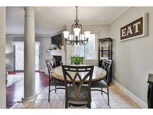 35-3050 Orleans Road, Mississauga, ON - Indoor Photo Showing Dining Room