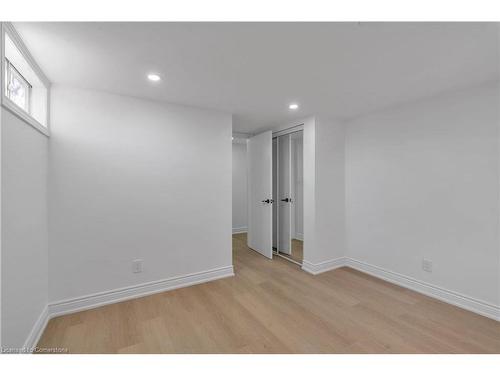 1248 Sorrel Road, London, ON - Indoor Photo Showing Bedroom