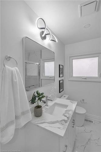 1248 Sorrel Road, London, ON - Indoor Photo Showing Bathroom