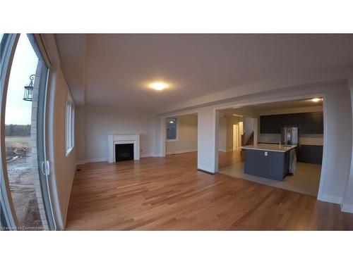 889 Knights Lane, Woodstock, ON - Indoor Photo Showing Other Room