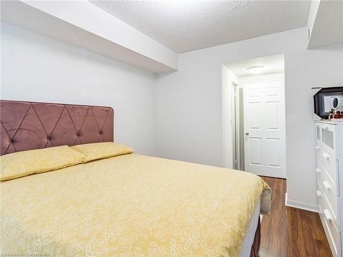 2079-3045 Finch Avenue W, North York, ON - Indoor Photo Showing Bedroom