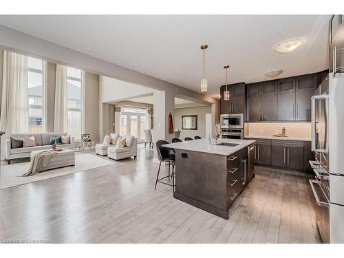 913 River Ridge Court Court, Kitchener, ON - Indoor Photo Showing Kitchen With Stainless Steel Kitchen With Upgraded Kitchen