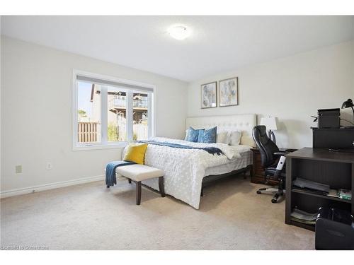 24 Pollard Street, Norwich, ON - Indoor Photo Showing Bedroom