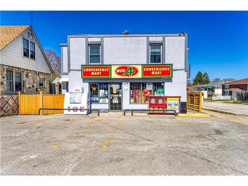 794 London Road, Sarnia, ON 