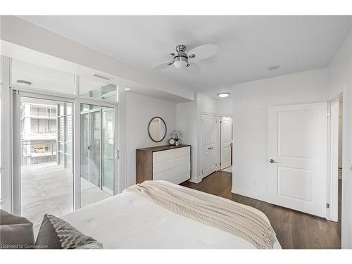 601-360 Pearl Street, Burlington, ON - Indoor Photo Showing Bedroom