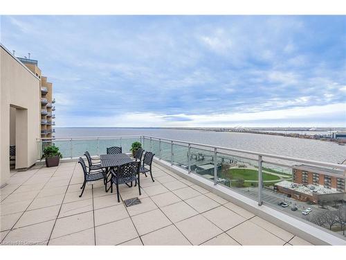 601-360 Pearl Street, Burlington, ON - Outdoor With Body Of Water With Balcony With View