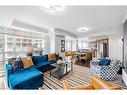 601-360 Pearl Street, Burlington, ON  - Indoor Photo Showing Living Room 