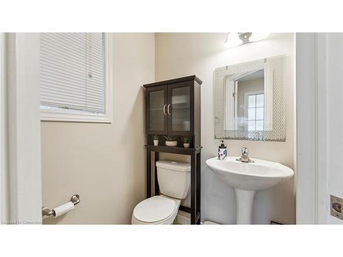 65 Curzon Crescent, Guelph, ON - Indoor Photo Showing Bathroom