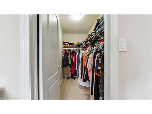 65 Curzon Crescent, Guelph, ON - Indoor With Storage