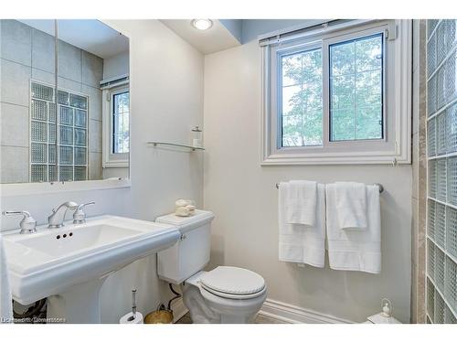 1123 Fair Birch Drive, Mississauga, ON - Indoor Photo Showing Bathroom