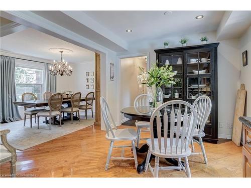 1123 Fair Birch Drive, Mississauga, ON - Indoor Photo Showing Dining Room