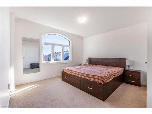 7-310 Southbrook Drive, Binbrook, ON - Indoor Photo Showing Bedroom