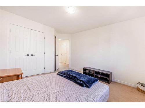 7-310 Southbrook Drive, Binbrook, ON - Indoor Photo Showing Bedroom