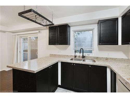 6 Wellington Avenue E, Oshawa, ON - Indoor Photo Showing Kitchen With Double Sink