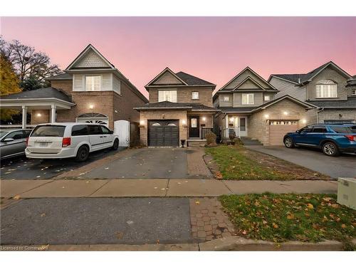 6 Wellington Avenue E, Oshawa, ON - Outdoor With Facade