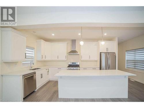 182 Byers Street, London, ON - Indoor Photo Showing Kitchen With Double Sink