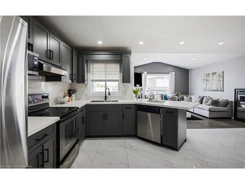 105 Joshua Road, Orangeville, ON - Indoor Photo Showing Kitchen With Double Sink With Upgraded Kitchen