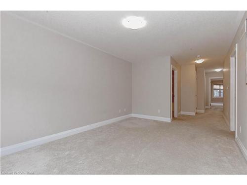 238 Sedgewood Street, Kitchener, ON - Indoor Photo Showing Other Room