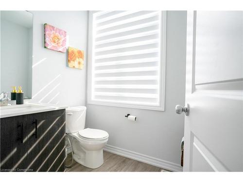 5-314 Equestrian Way, Cambridge, ON - Indoor Photo Showing Bathroom