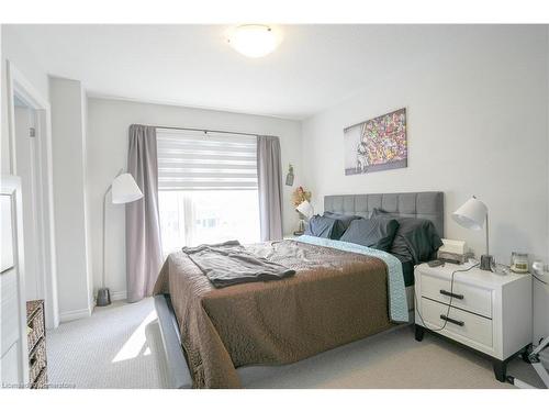 5-314 Equestrian Way, Cambridge, ON - Indoor Photo Showing Bedroom