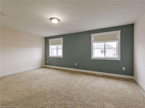 90 Laverty Crescent, Orangeville, ON - Indoor Photo Showing Other Room