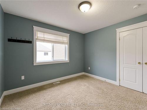 90 Laverty Crescent, Orangeville, ON - Indoor Photo Showing Other Room