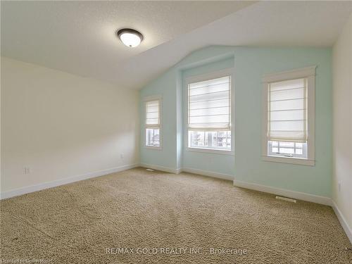 90 Laverty Crescent, Orangeville, ON - Indoor Photo Showing Other Room