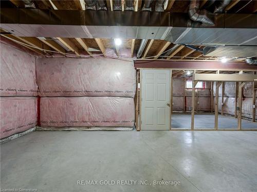 90 Laverty Crescent, Orangeville, ON - Indoor Photo Showing Basement