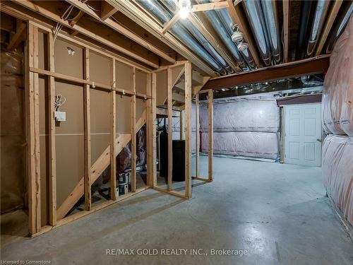 90 Laverty Crescent, Orangeville, ON - Indoor Photo Showing Basement