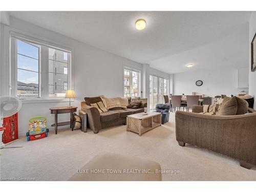 123 Povey Road, Fergus, ON - Indoor Photo Showing Living Room