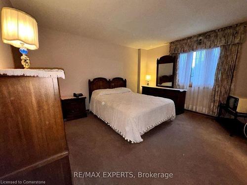 75 Wendy Crescent, London, ON - Indoor Photo Showing Bedroom