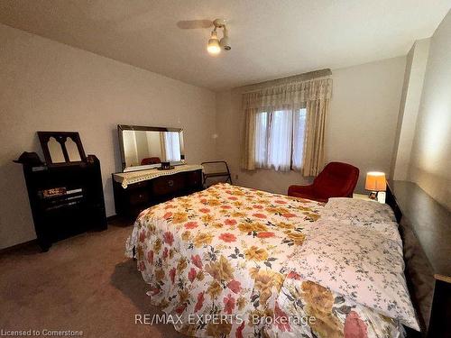 75 Wendy Crescent, London, ON - Indoor Photo Showing Bedroom