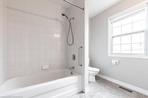 Upper-48 White Sands (Upper) Court, Kitchener, ON - Indoor Photo Showing Bathroom