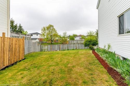 Upper-48 White Sands (Upper) Court, Kitchener, ON - Outdoor