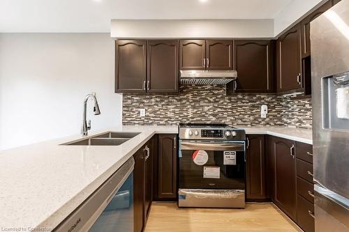 Upper-48 White Sands (Upper) Court, Kitchener, ON - Indoor Photo Showing Kitchen With Double Sink With Upgraded Kitchen