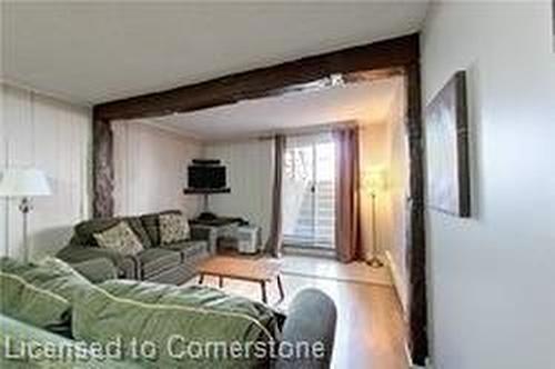 1-734 Shore Lane, Wasaga Beach, ON - Indoor Photo Showing Living Room