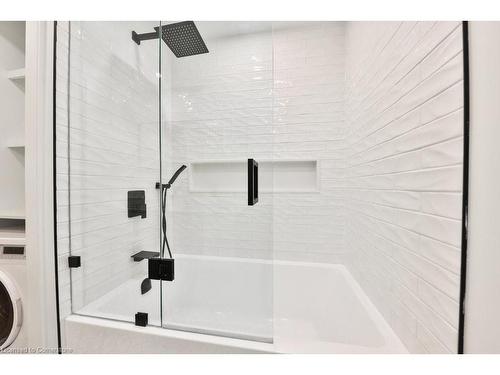 3469 Credit Heights Drive, Mississauga, ON - Indoor Photo Showing Bathroom