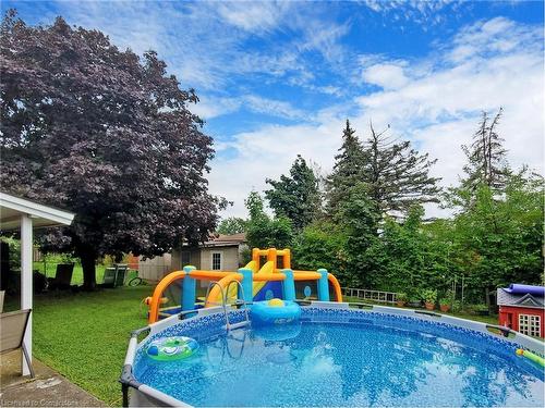 7086 Centennial Street, Niagara Falls, ON - Outdoor With Above Ground Pool With Backyard