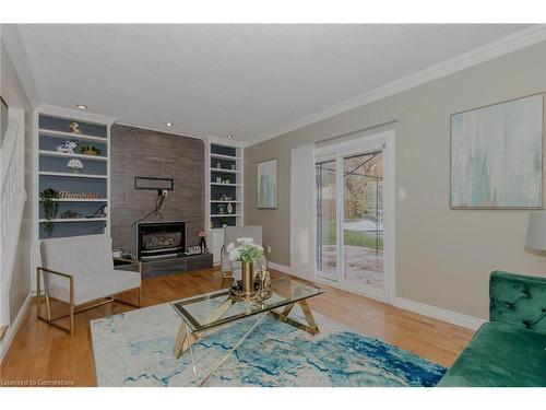 15 Cindy Avenue, Cambridge, ON - Indoor Photo Showing Living Room With Fireplace