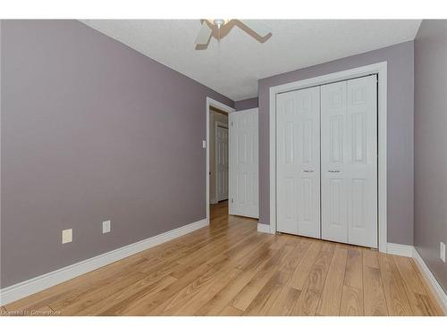 15 Cindy Avenue, Cambridge, ON - Indoor Photo Showing Other Room