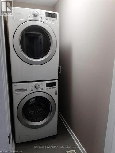 75 Sherway Street Street, Hamilton, ON - Indoor Photo Showing Laundry Room