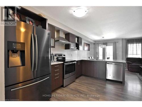 75 Sherway Street Street, Hamilton, ON - Indoor Photo Showing Kitchen