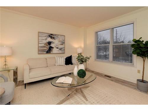 41 Ravine Drive, Port Hope, ON - Indoor Photo Showing Living Room