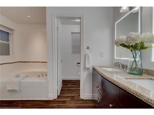 41 Ravine Drive, Port Hope, ON - Indoor Photo Showing Bathroom