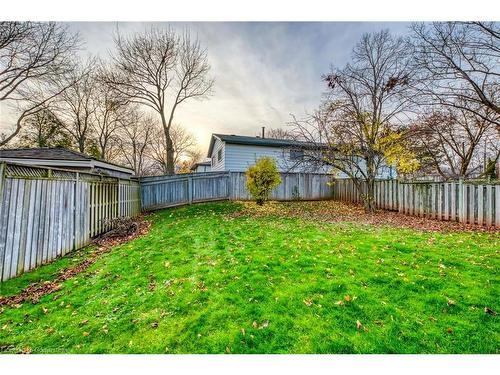 606 Sheraton Road, Burlington, ON - Outdoor With Backyard