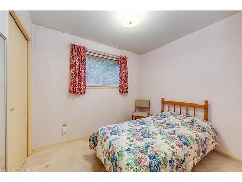 606 Sheraton Road, Burlington, ON - Indoor Photo Showing Bedroom