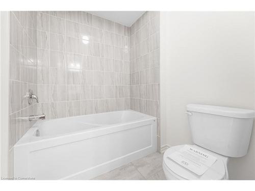 51 Sparrow Way, Colgan, ON - Indoor Photo Showing Bathroom