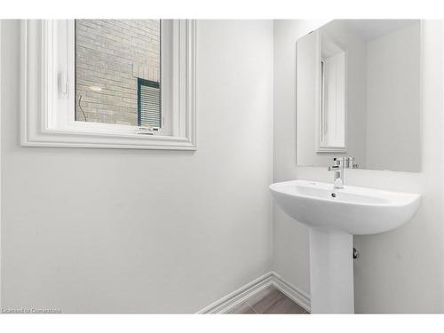 51 Sparrow Way, Colgan, ON - Indoor Photo Showing Bathroom